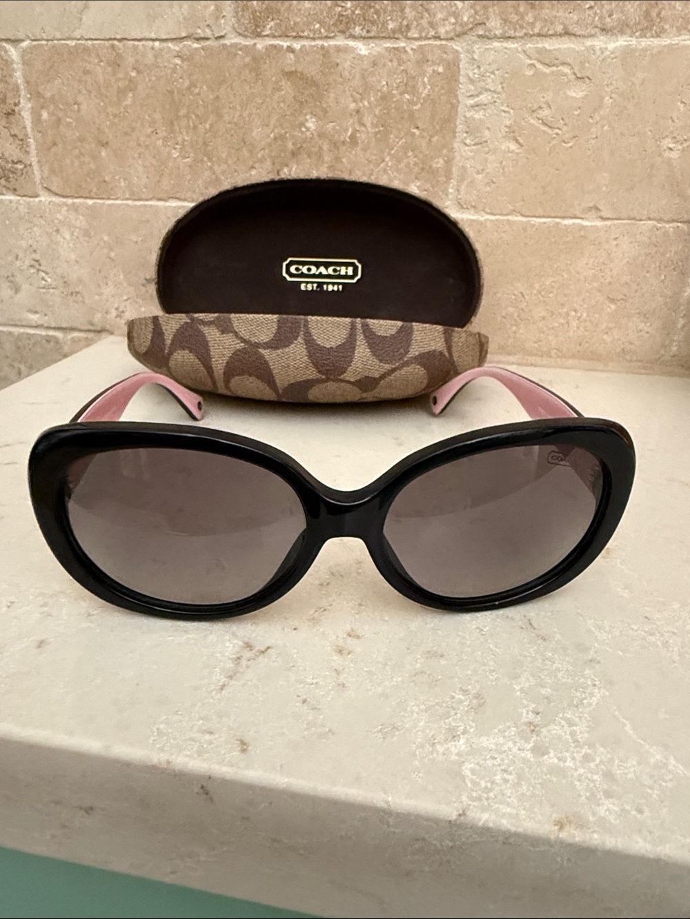 Coach Black Sunglasses with Pink Temples and DarkGray Lenses